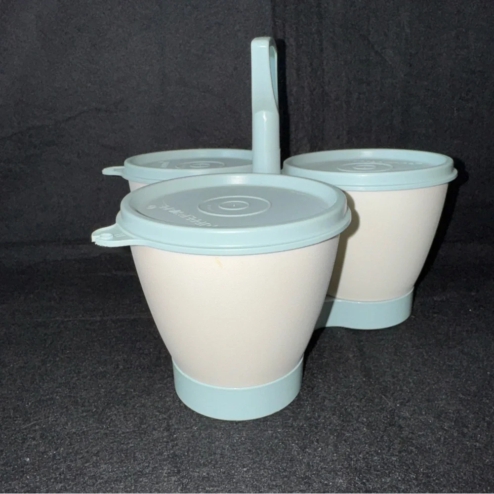 Vintage Tupperware 3 Container Condiment Set Caddy #757-4 w/ Blue Lids